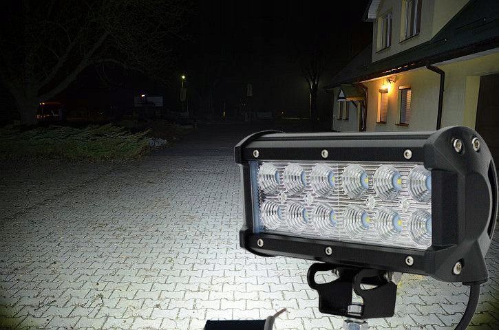 Фара світлодіодна 176х107х73мм 36W 12-24V Leader D-36W D-36W фото